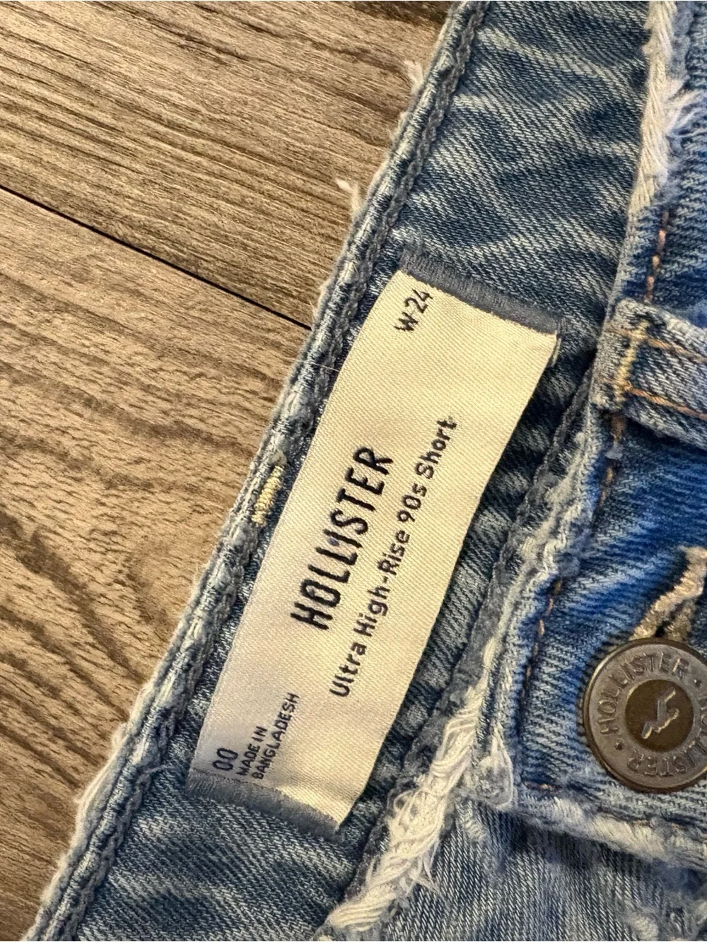 Hollister classic light